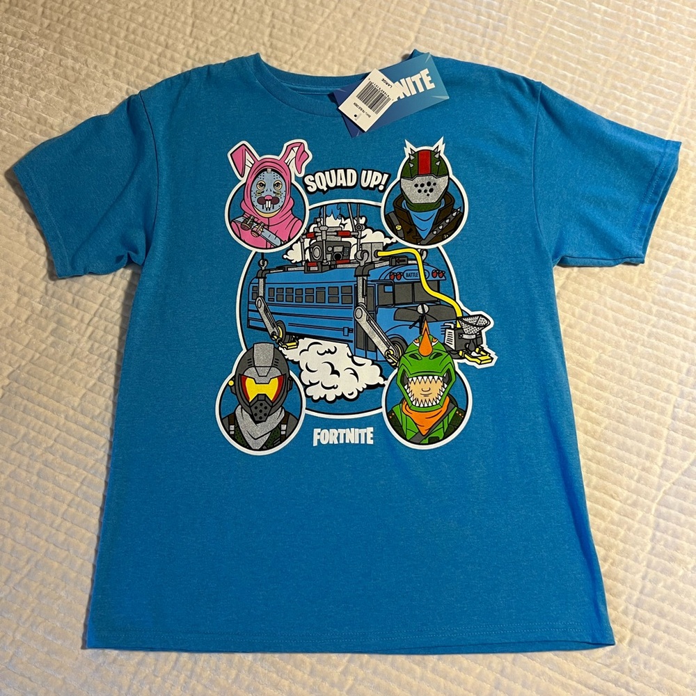 NEW Kids 2018 Epic Games Fortnite T-Shirt Size Large